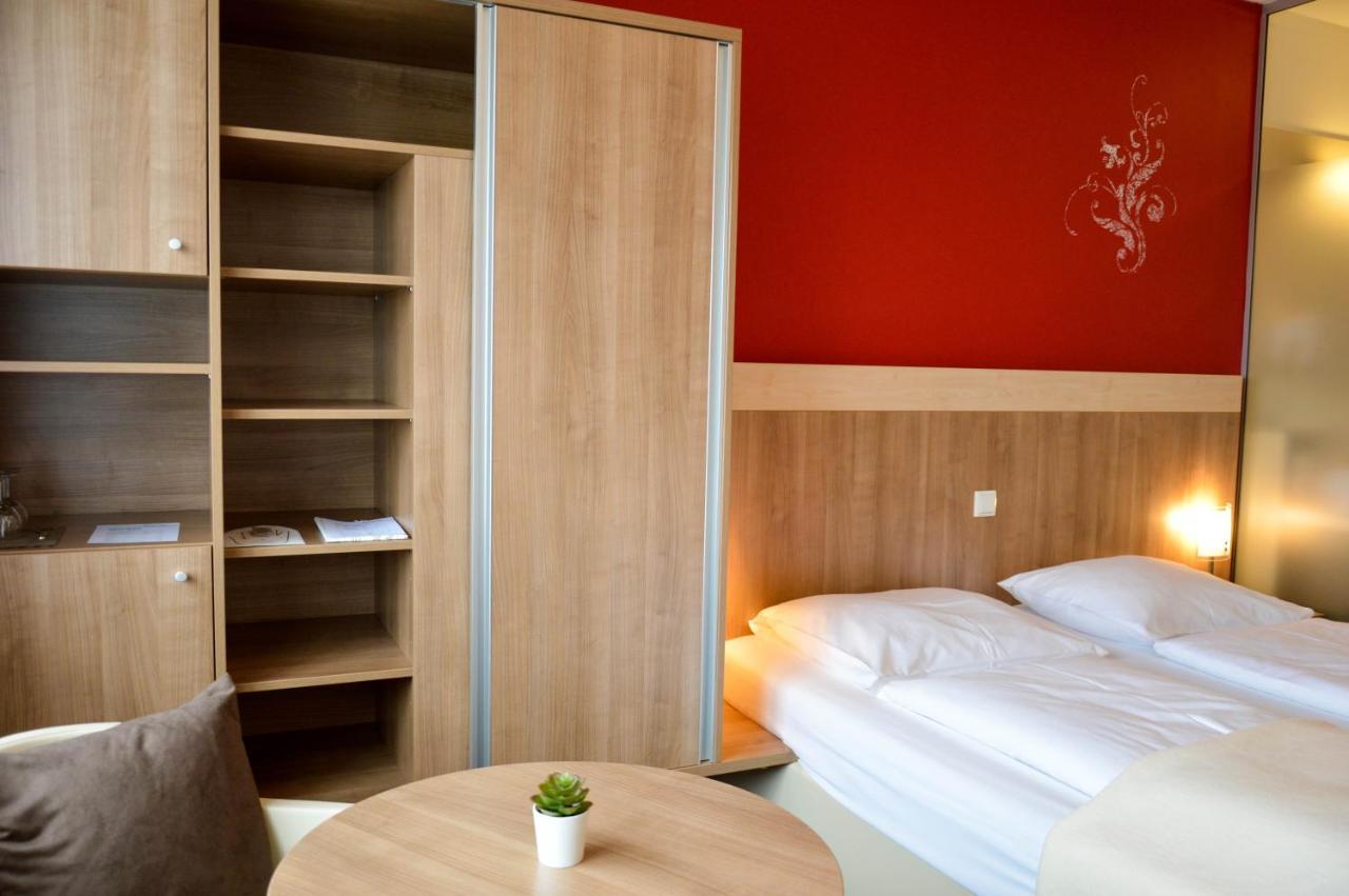 טולן Hotel Roemerhof מראה חיצוני תמונה