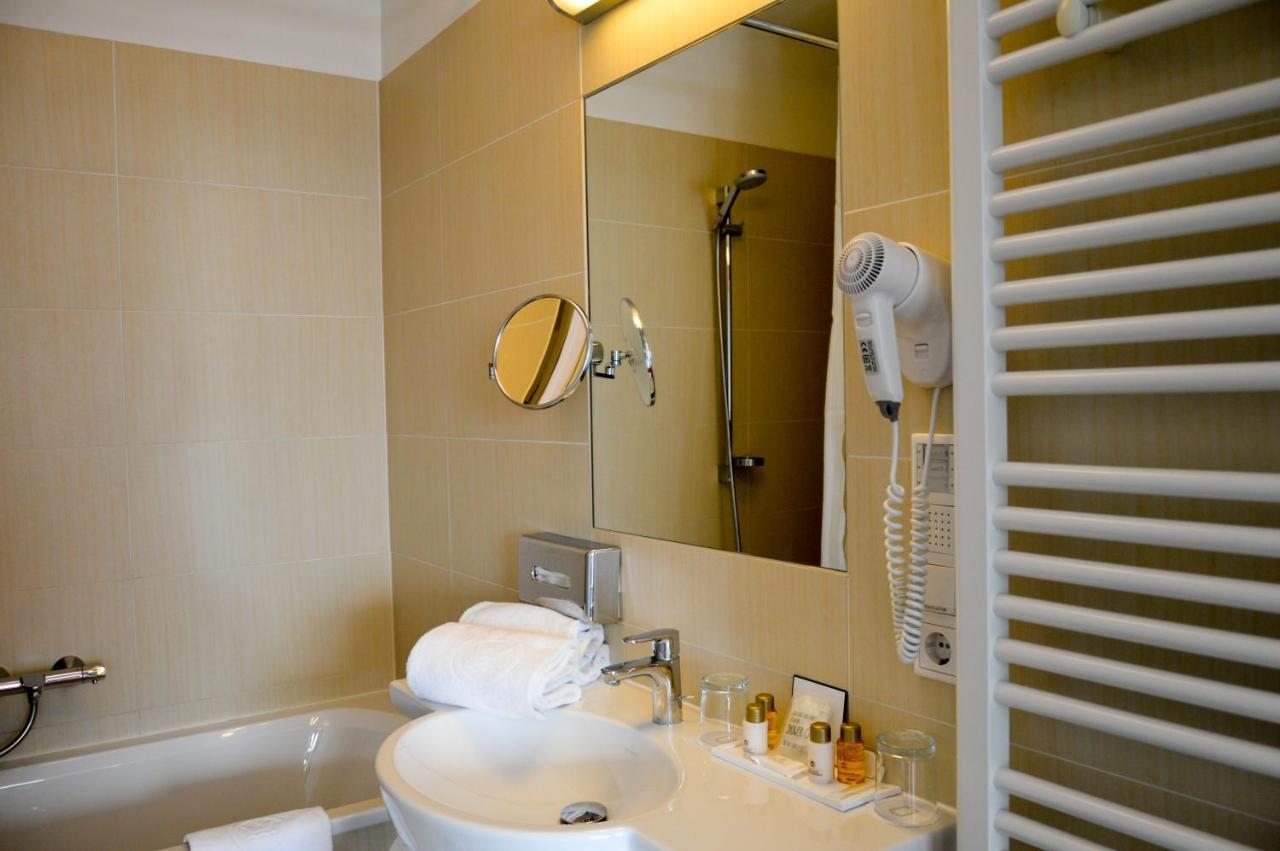 טולן Hotel Roemerhof מראה חיצוני תמונה